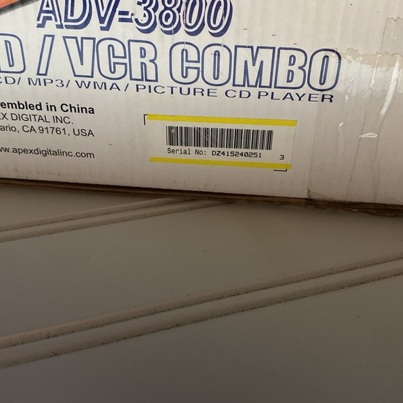 APEX ADV-3800 DVD/VCR COMBO NIB - Picture 8 of 10